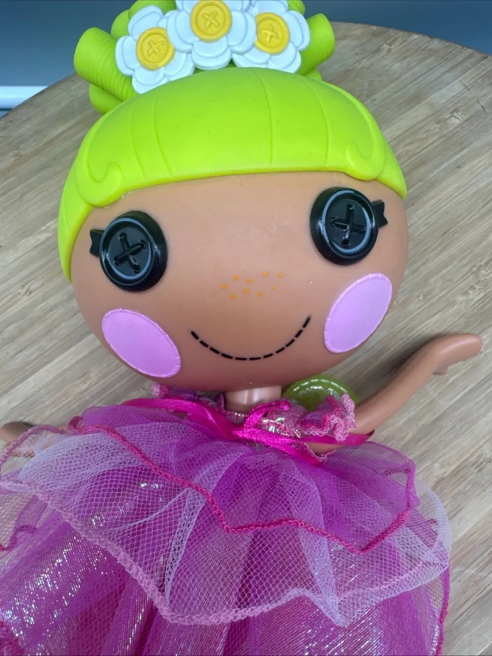 Lalaloopsy Doll Pix E Flutters Pixie Elf Green Hair Pink Daisy Wings Fairy RARE